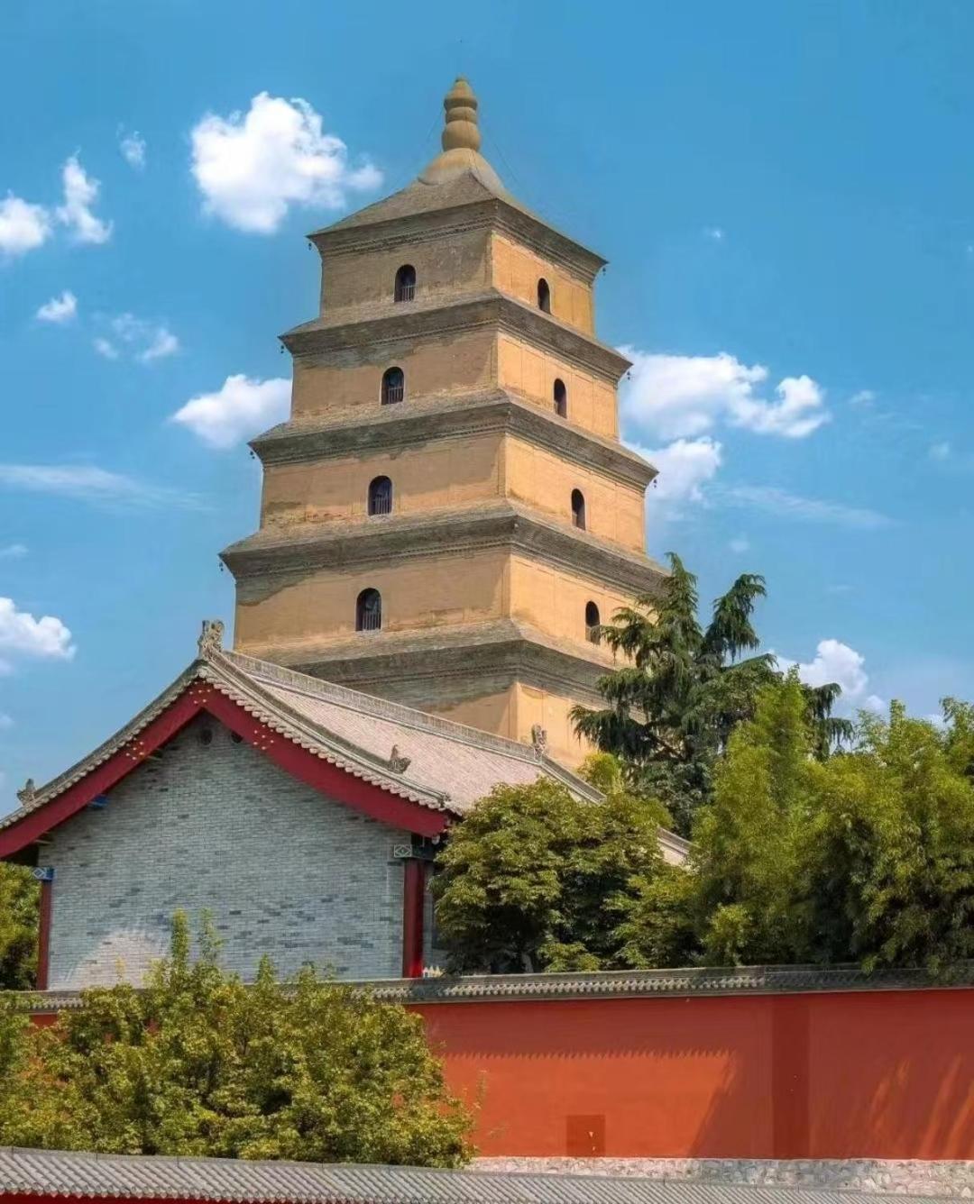 Campanile Xi'An Bell Tower Huimin Street Hotel Exterior photo